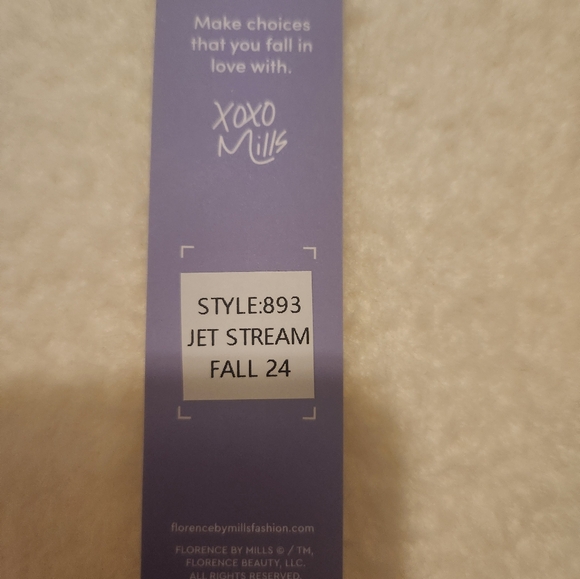 Florence by Mills Fuzzy White Romper- Small- NWT - Picture 3 of 4